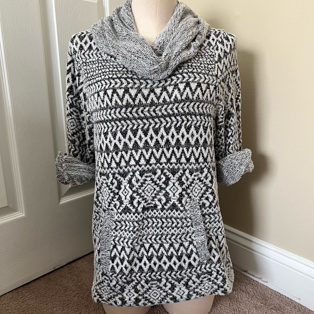 One World Live Sweater